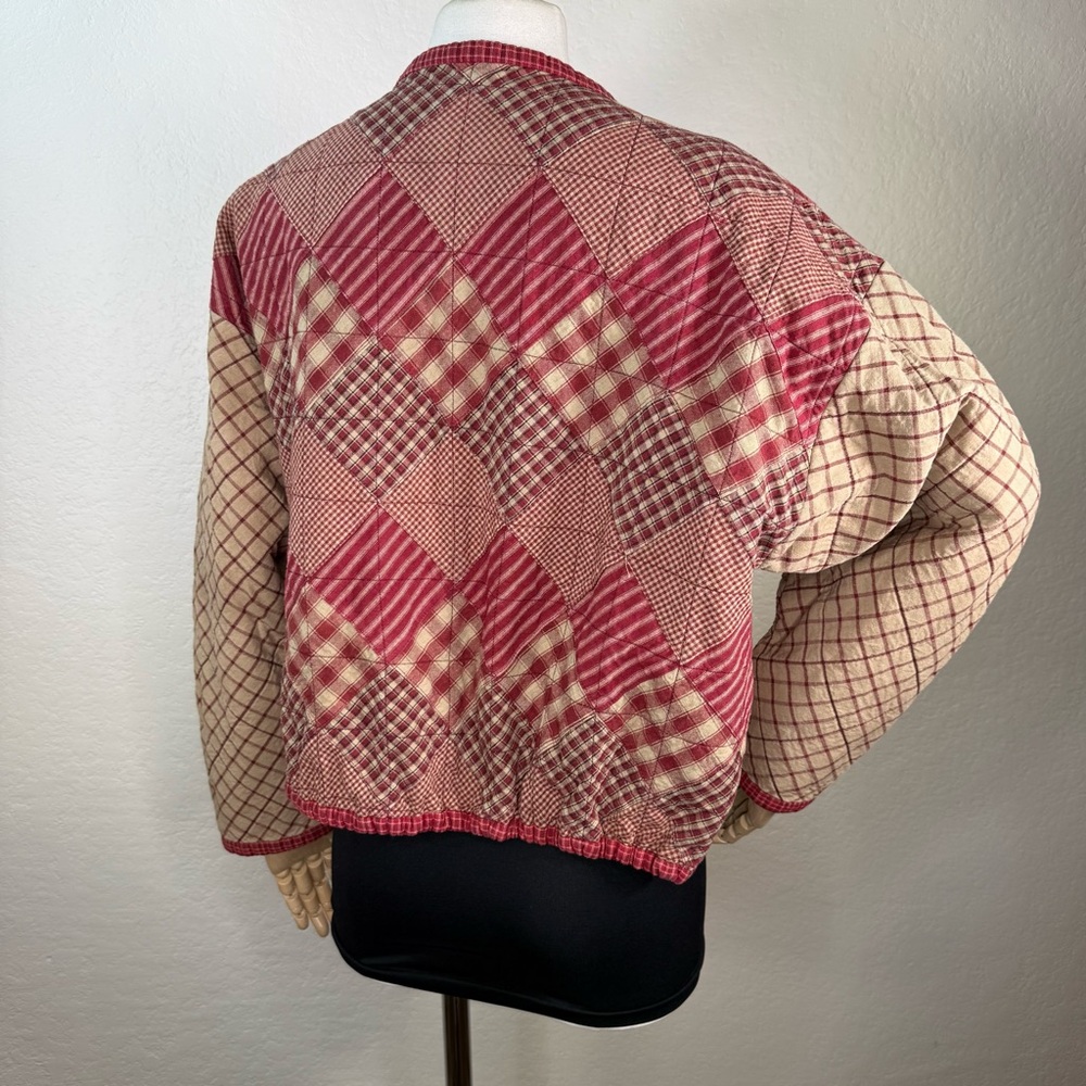 Vintage Collarless Patchwork Quilted Handmade Ope… - image 5